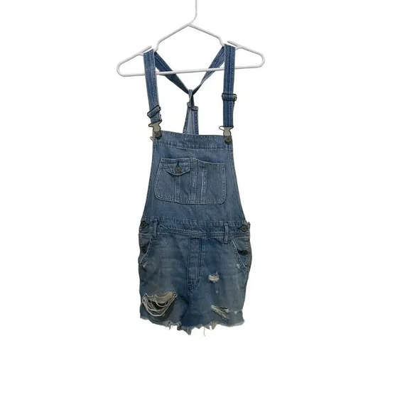 Abercrombie & Fitch Blue Denim Jean Distressed Overalls Shorts Size Small - Picture 1 of 8